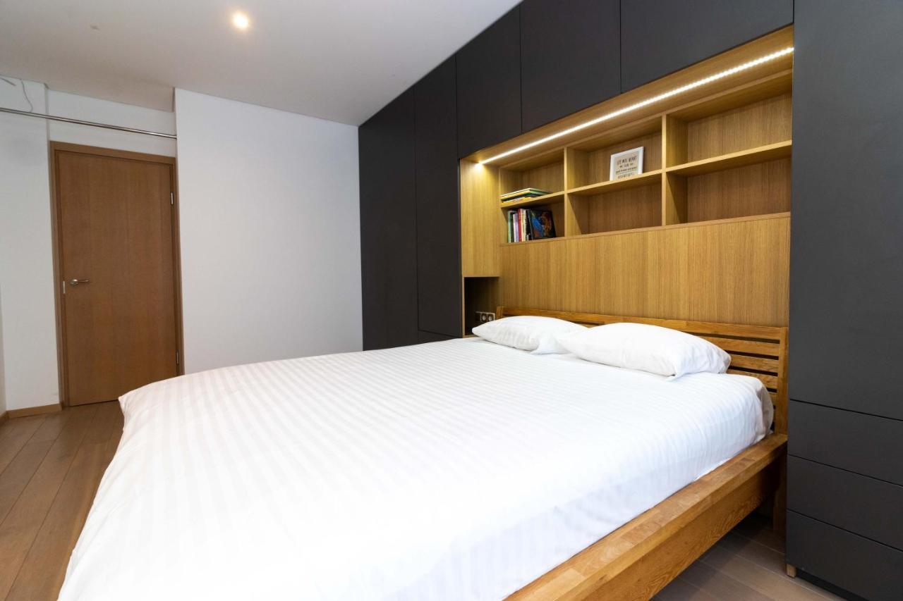 Cohost I Sunny Center Apt, Covered Parking, Balcony & Self Check-In Каунас Экстерьер фото